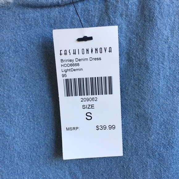 Fashion Nova Denim Dress✨ Size S/M - Picture 6 of 6